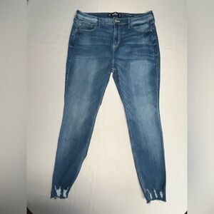 Hollister Curvy High Rise Super Skinny Jeans